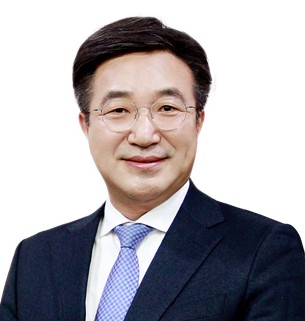 윤호중의원 사진(보도자료용) (1)