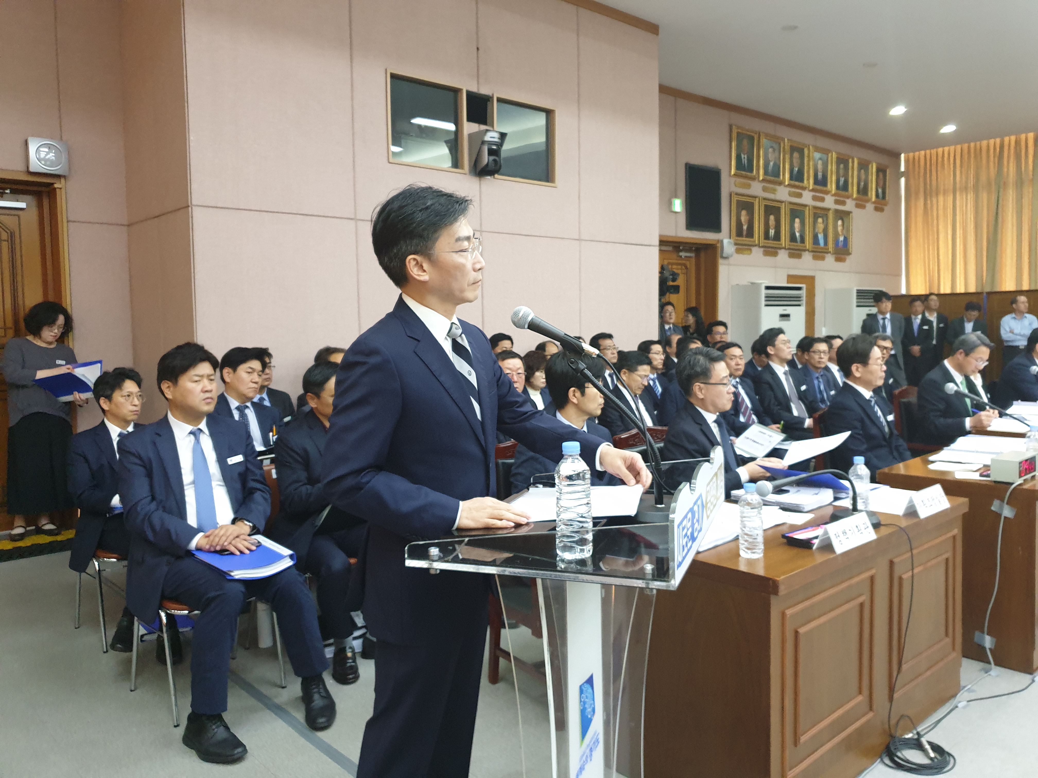 2019 경기도 국정감사에 증인으로 출석한 이국종 아주대 교수
